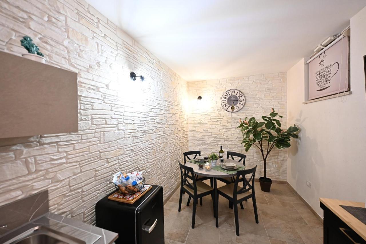 Suite Laurel Spa Con Idromassaggio Fasano Exterior photo