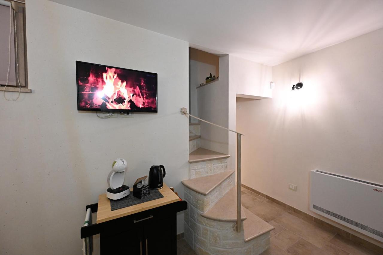 Suite Laurel Spa Con Idromassaggio Fasano Exterior photo