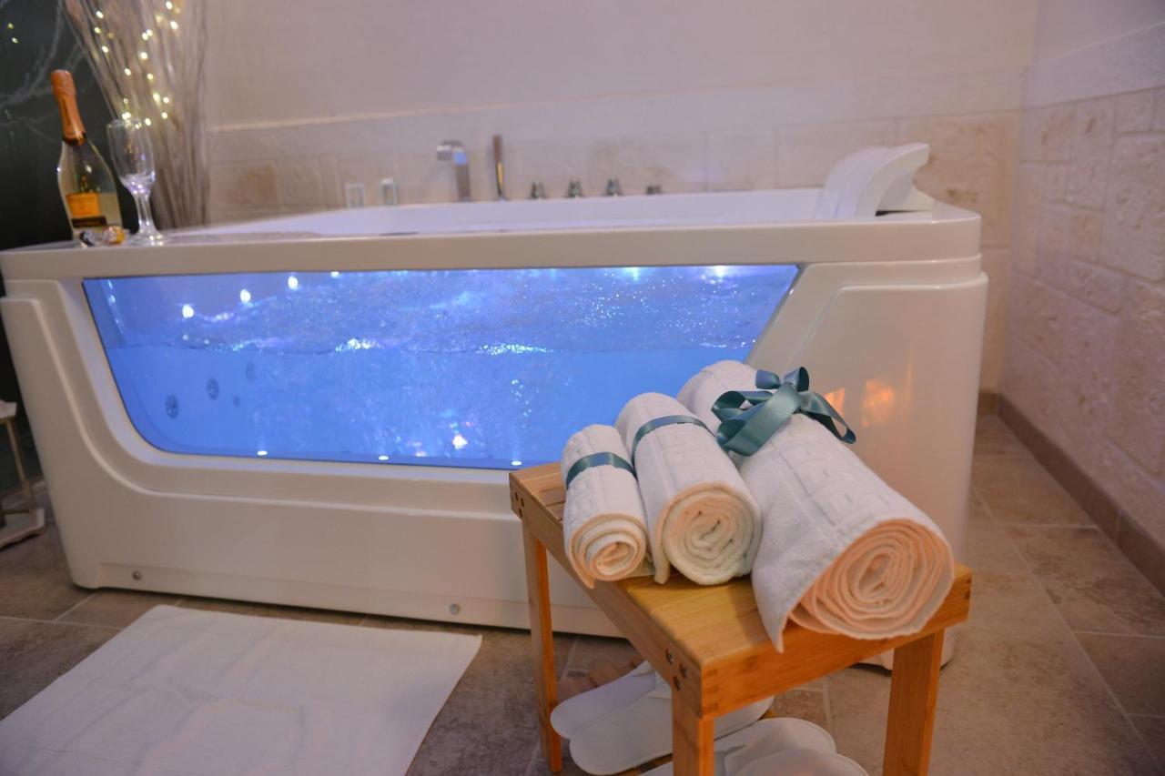 Suite Laurel Spa Con Idromassaggio Fasano Exterior photo