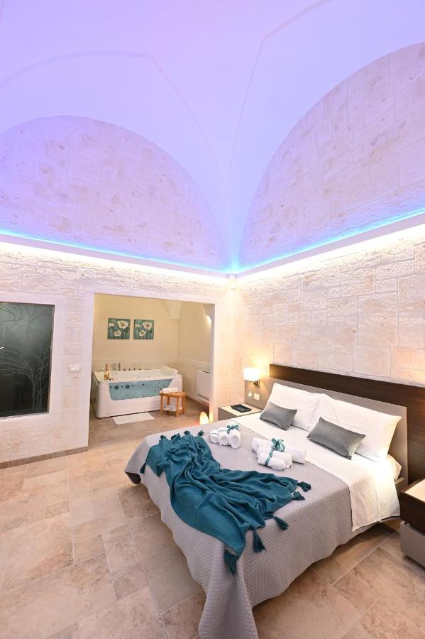 Suite Laurel Spa Con Idromassaggio Fasano Exterior photo
