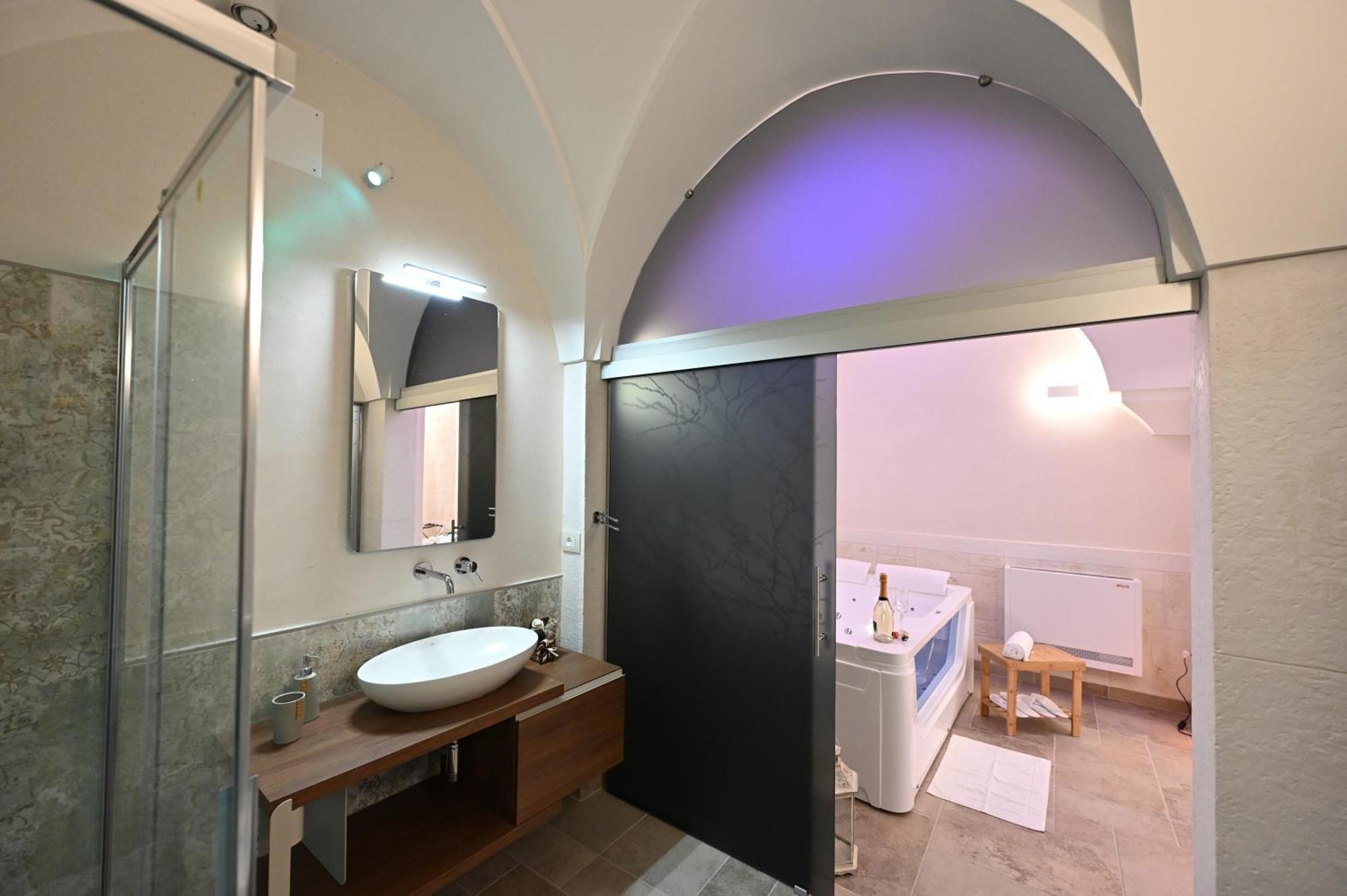 Suite Laurel Spa Con Idromassaggio Fasano Exterior photo